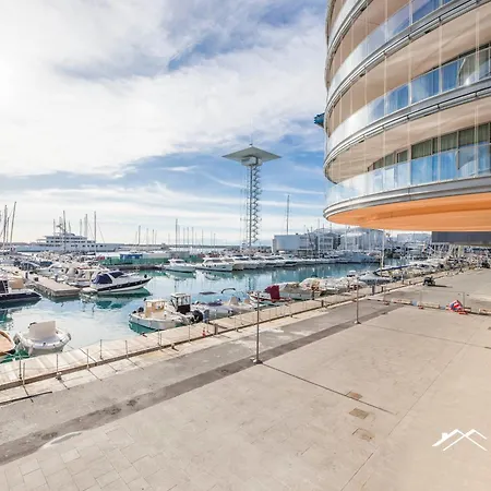 Waterfront Luxury Studio, Free Parking, Ac, Netflix & Wifi By Tilo Lux Apartment Genoa