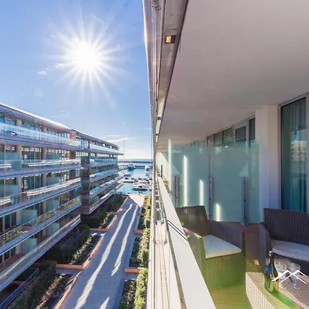 Waterfront Luxury Studio, Free Parking, Ac, Netflix & Wifi By Tilo Lux * Genova