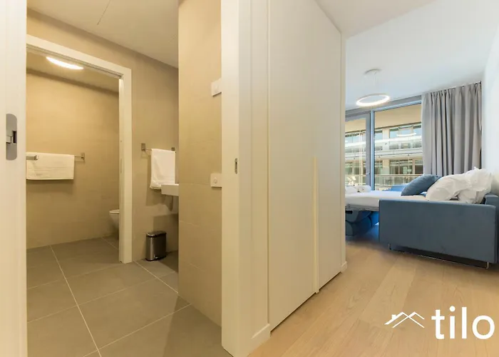 Apartmán Waterfront Luxury Studio, Free Parking, Ac, Netflix & Wifi By Tilo Lux Janov