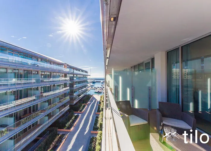 Waterfront Luxury Studio, Free Parking, Ac, Netflix & Wifi By Tilo Lux * Genua